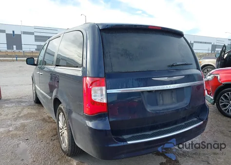 2016 Chrysler Town & Country Touring-L Anniversary Edition из США, поврежденный, VIN 2C4RC1CG6GR189556